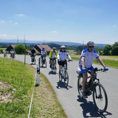 039 Unter guter Leitung Richtung Kyburg